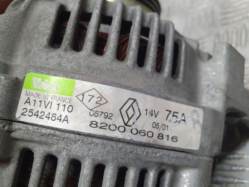 Recambio de alternador para renault clio ii fase i (b/cbo) 1.2 alize referencia OEM IAM 8200060816 2542464A VALEO
