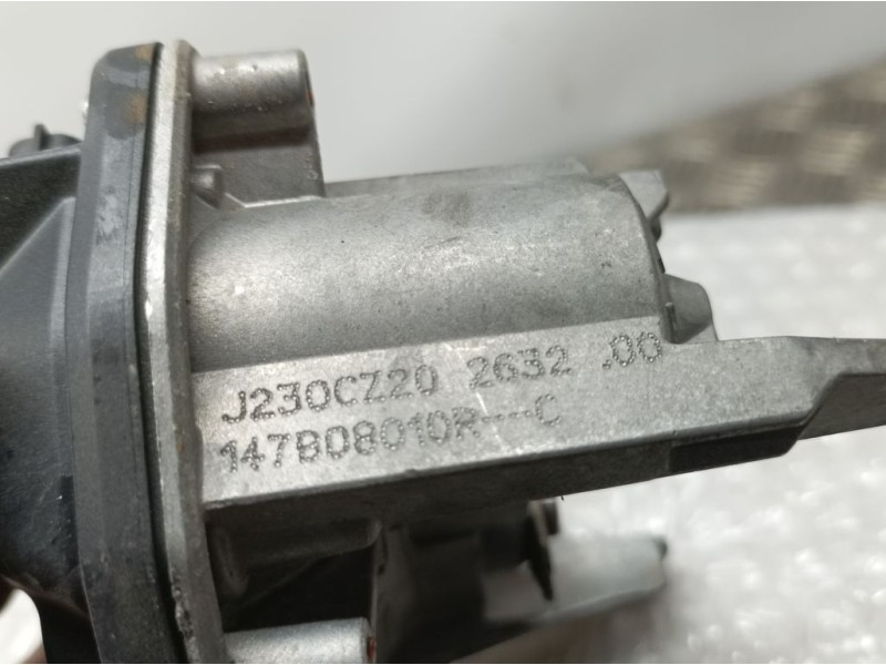 Recambio de valvula escape para nissan qashqai (j11) acenta referencia OEM IAM 14708010R 50885503 PIERBURG