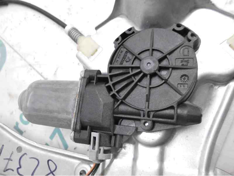 Recambio de elevalunas delantero izquierdo para renault clio iii exception referencia OEM IAM   ELECTRICO