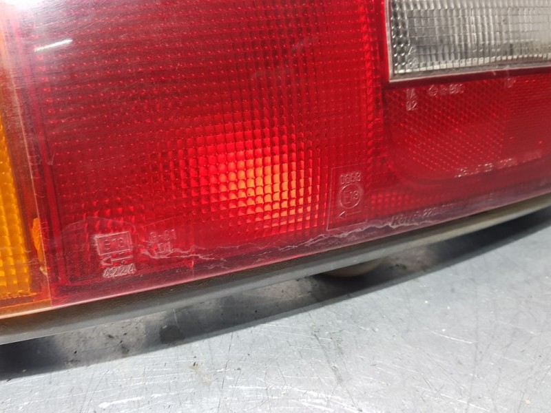 Recambio de piloto trasero izquierdo para mazda mx-3 (ec) 1.9 v6 cat referencia OEM IAM   TOCADO