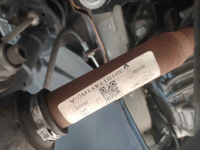 Recambio de transmision delantera izquierda para dacia sandero stepway referencia OEM IAM 391011411R  