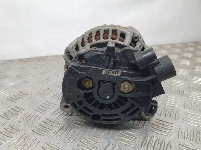 Recambio de alternador para citroën xsara berlina 2.0 hdi exclusive (66kw) referencia OEM IAM 9621791480 0124615002 BOSCH