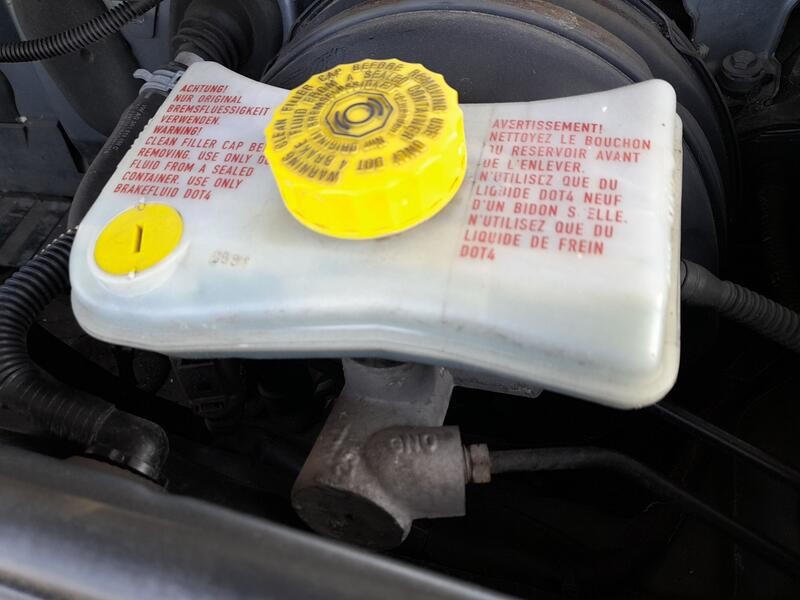 Recambio de bomba freno para seat exeo (3r2) 2.0 tdi referencia OEM IAM 8E0611021  