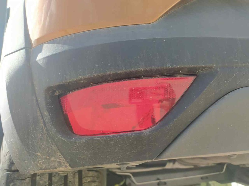 Recambio de piloto trasero izquierdo paragolpes para dacia sandero stepway referencia OEM IAM 265854470R  