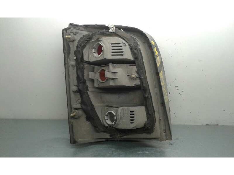 Recambio de piloto trasero derecho para nissan micra (k11) alpine (1996) referencia OEM IAM   