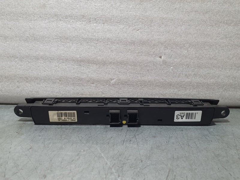 Recambio de mando multifuncion para jaguar s-type 2.7 v6 diesel executive referencia OEM IAM 2R8311B650AC 37037B17F4 