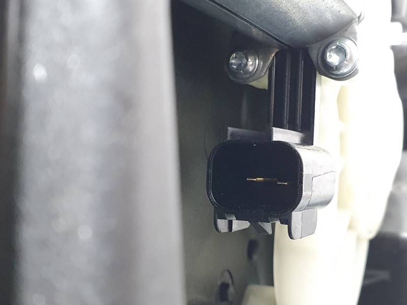 Recambio de elevalunas trasero derecho para ford fiesta (ce1) st-line referencia OEM IAM L1BBA27000CB E34323102 ELECTRICO 2 PINE