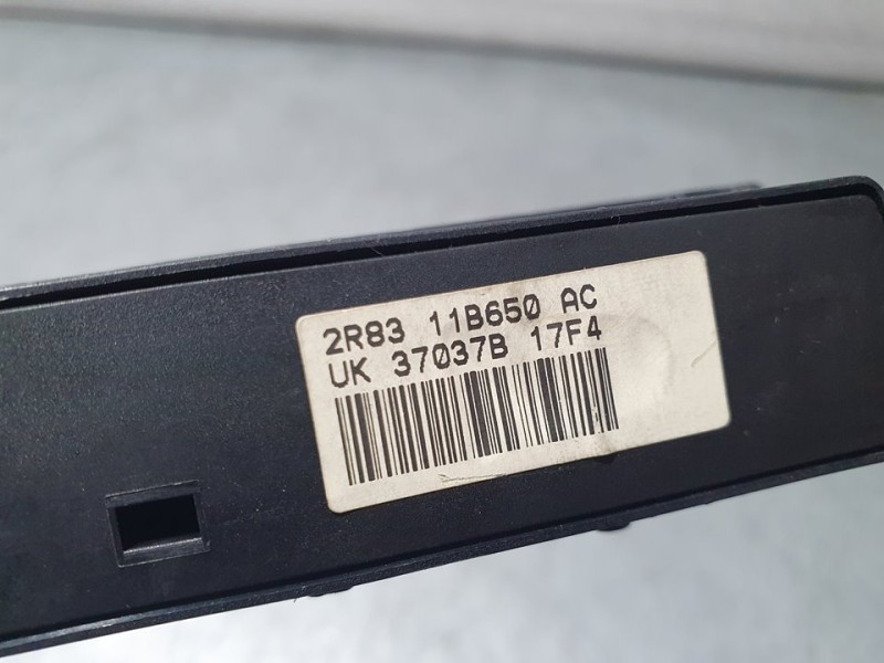 Recambio de mando multifuncion para jaguar s-type 2.7 v6 diesel executive referencia OEM IAM 2R8311B650AC 37037B17F4 