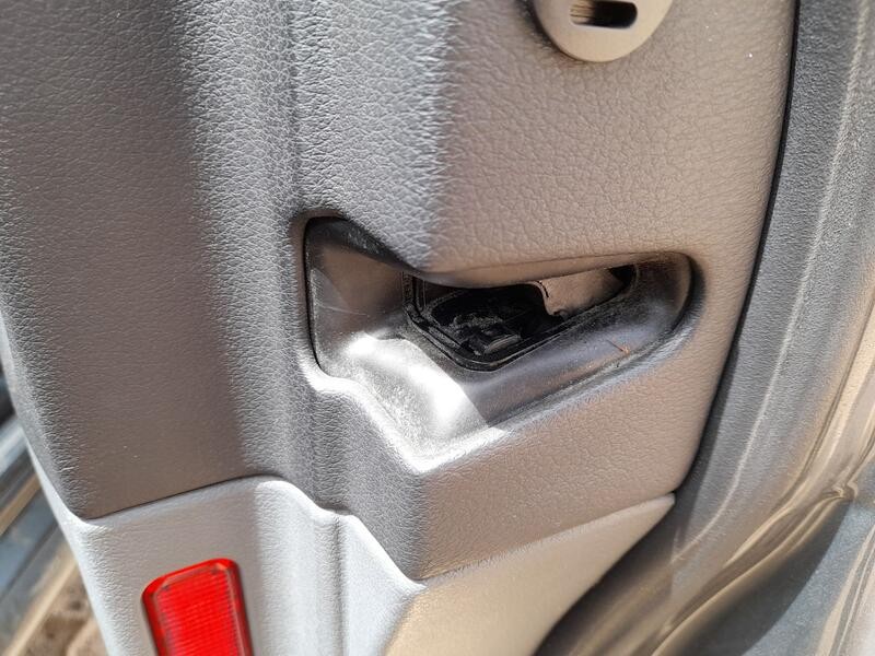 Recambio de cerradura puerta delantera derecha para seat exeo (3r2) 2.0 tdi referencia OEM IAM 8E1837016AA  