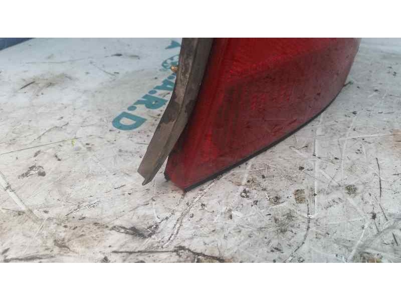 Recambio de piloto trasero derecho para opel vectra b berlina cd referencia OEM IAM   