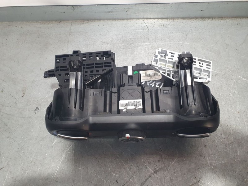 Recambio de mando calefaccion / aire acondicionado para kia rio (yb) concept referencia OEM IAM 98250H8020 C200366710 