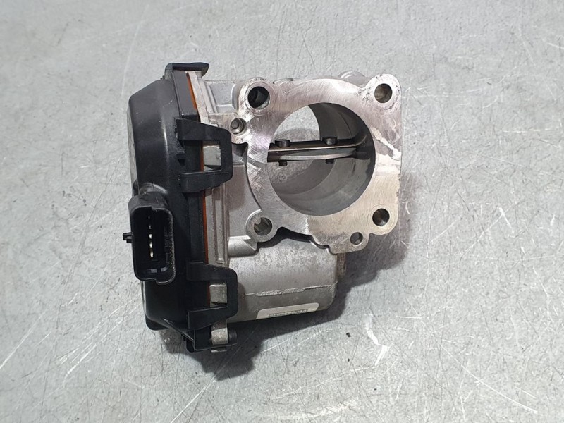 Recambio de caja mariposa para peugeot 208 active referencia OEM IAM 9807238580 V29039645 VALEO