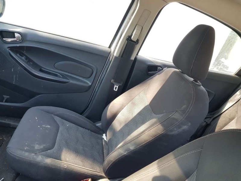 Recambio de asiento delantero derecho para ford ka+ ultimate referencia OEM IAM   C/AIRBAG
