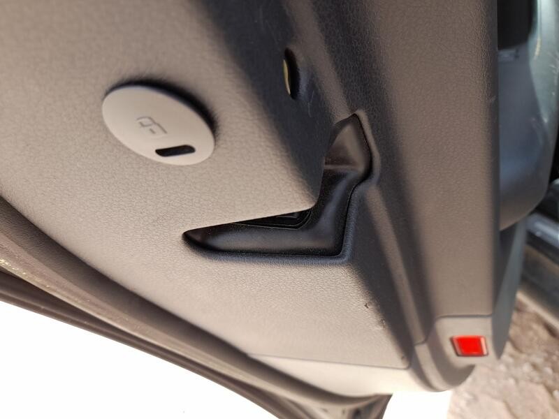 Recambio de cerradura puerta trasera izquierda para seat exeo (3r2) 2.0 tdi referencia OEM IAM 8E0839015AA  