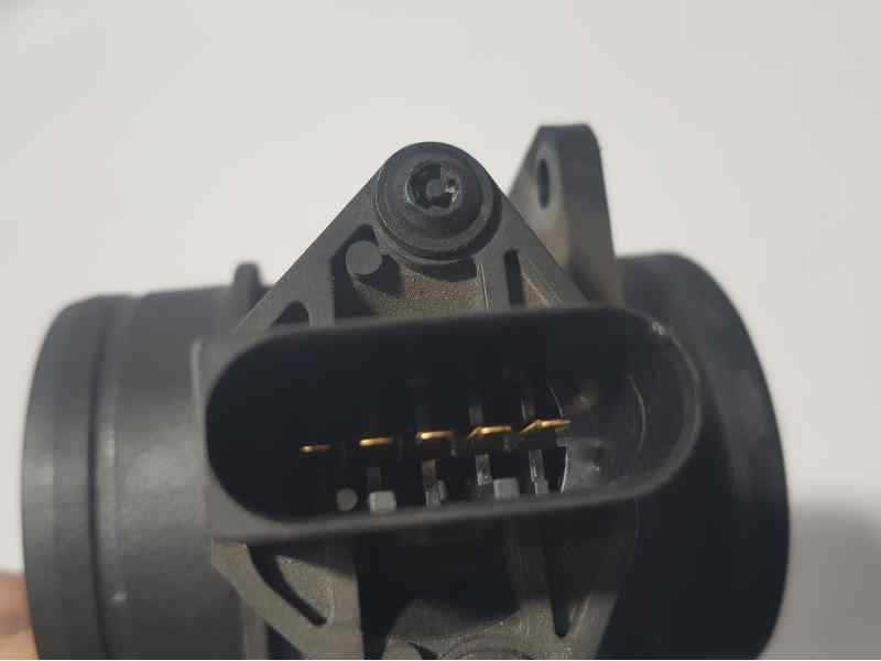 Recambio de caudalimetro para skoda octavia berlina (1u2) tour referencia OEM IAM 038906461B 0281002531 BOSCH