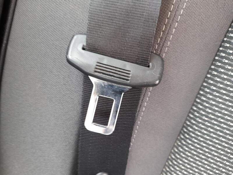 Recambio de cinturon seguridad trasero derecho para seat exeo (3r2) 2.0 tdi referencia OEM IAM 3R0857805RAA  