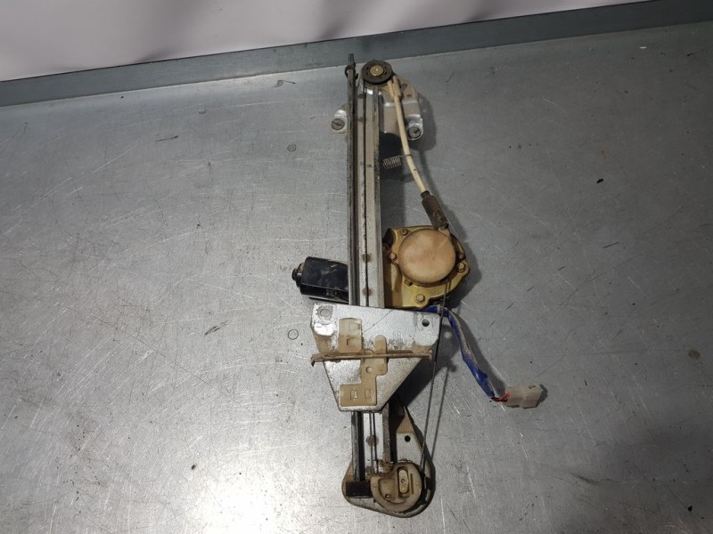 Recambio de elevalunas delantero derecho para mazda mx-3 (ec) 1.9 v6 cat referencia OEM IAM 3630161377  KOITO ELECTRICO 2 PINS