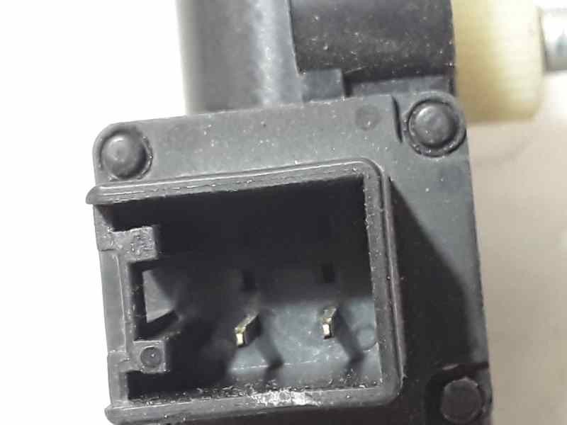 Recambio de motor elevalunas delantero derecho para mazda 2 lim. (de) 1.3 active + (5-ptas.) (63kw) referencia OEM IAM   2 PINS