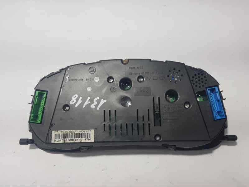 Recambio de cuadro instrumentos para skoda octavia berlina (1u2) tour referencia OEM IAM 1U0920811J 110080146021 VDO