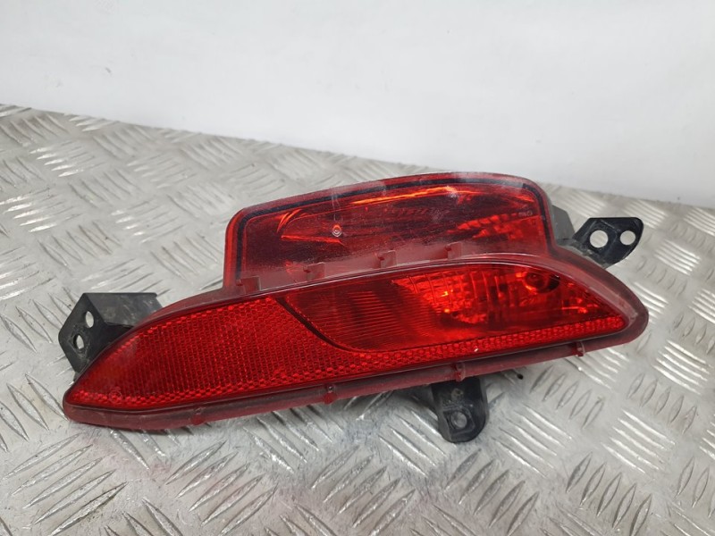 Recambio de piloto trasero derecho paragolpes para fiat tipo ii (357) fam lounge plus referencia OEM IAM 3202001434 EY08435 