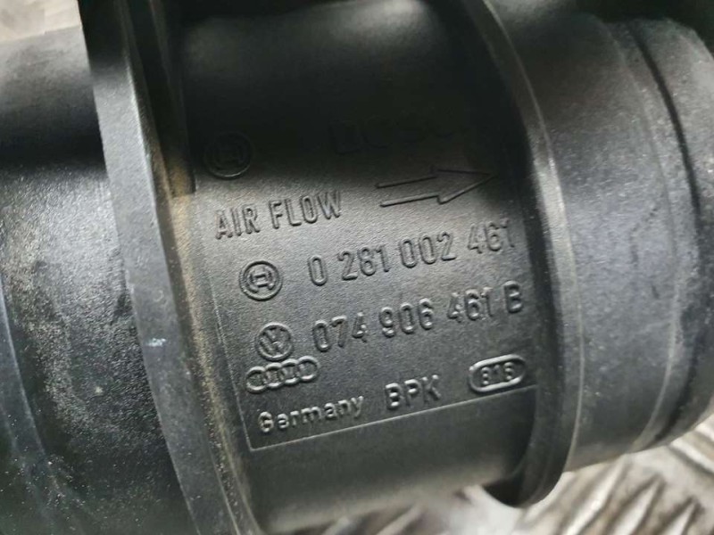 Recambio de caudalimetro para seat leon (1m1) fr special edition referencia OEM IAM 074906461B 0281002461 BOSCH