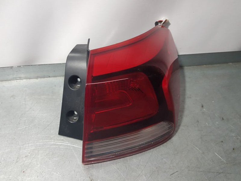 Recambio de piloto trasero derecho para kia rio (yb) concept referencia OEM IAM 92402H8000  EXTERIOR