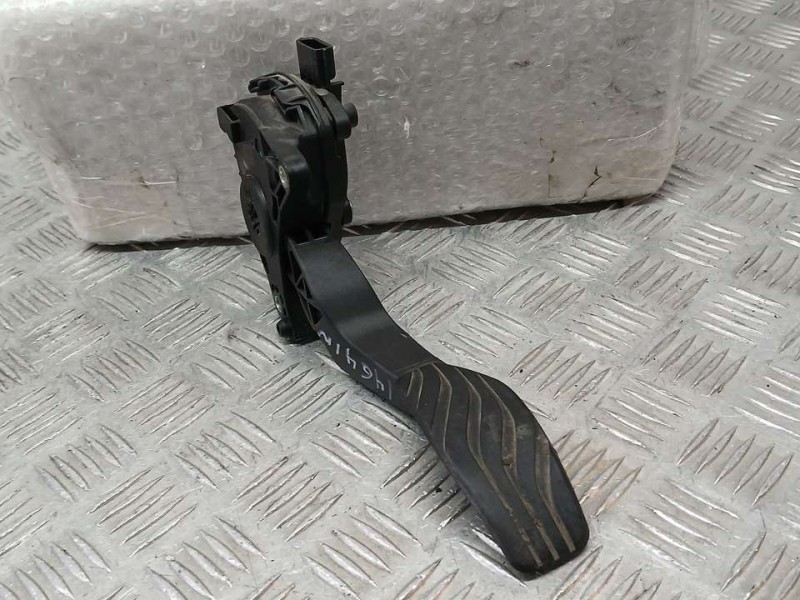 Recambio de potenciometro pedal para nissan qashqai (j11) acenta referencia OEM IAM 180024BA0B 6PV00997815 