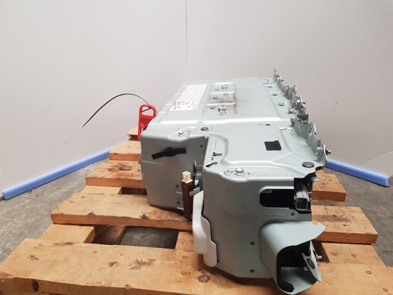 Recambio de bateria para toyota prius+ advance referencia OEM IAM G928047180  