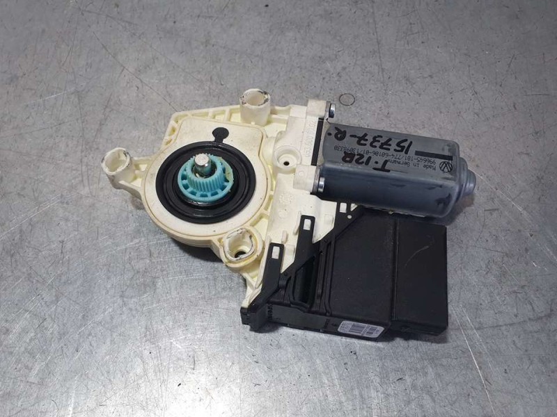 Recambio de motor elevalunas trasero izquierdo para skoda octavia combi (1z5) scout 4x4 referencia OEM IAM 1K0959703J 995932354 