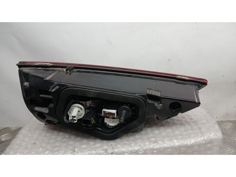 Recambio de piloto trasero derecho interior para opel grandland / grandland x (a18, p1uo) 1.2 (75) referencia OEM IAM YP00016480