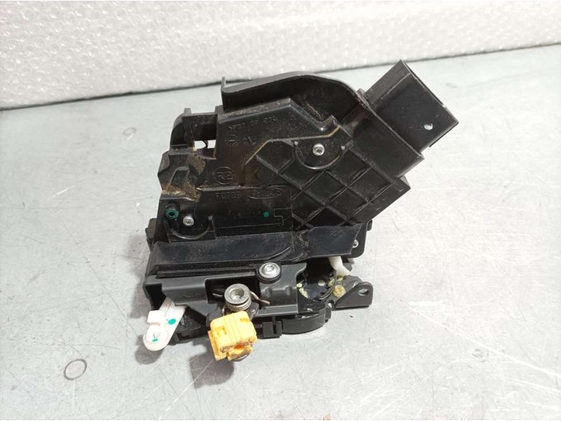 Recambio de cerradura puerta delantera derecha para ford ka+ ultimate referencia OEM IAM A86AF21812CC  ELECTRICA