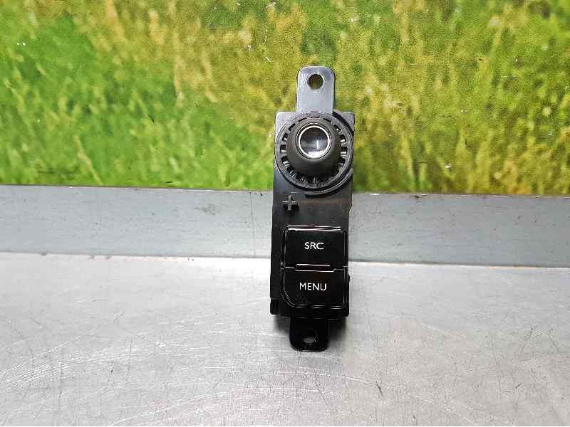 Recambio de mando radio para peugeot 2008 (--.2013) allure referencia OEM IAM 98097243XU01  