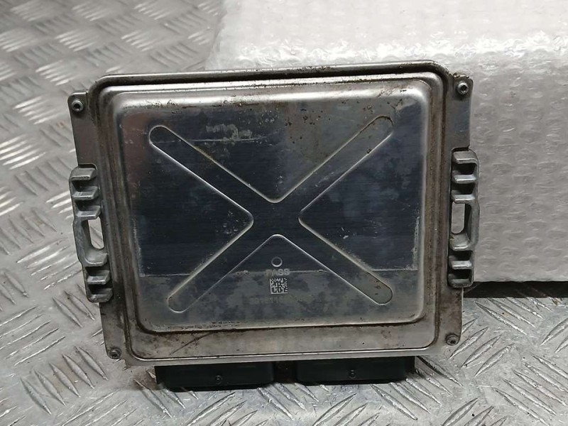 Recambio de centralita glp para dacia lodgy ambiance referencia OEM IAM 616000399 591333000 LANDI RENZO