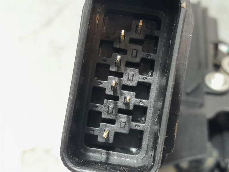 Recambio de cerradura puerta delantera izquierda para ford ka+ ultimate referencia OEM IAM 6AF218136K  6 PINES