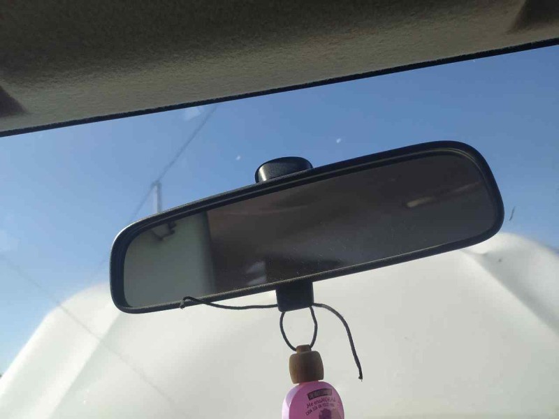 Recambio de espejo interior para toyota hilux (gun1) double cab gx 4x4 referencia OEM IAM 8781006041  