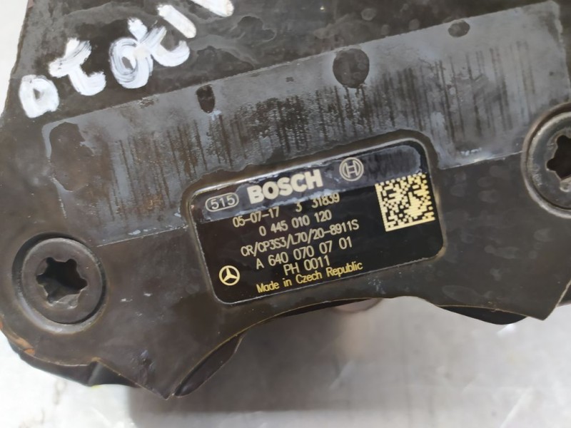 Recambio de bomba alta presion para mercedes-benz clase b (w246) 1.8 cdi cat referencia OEM IAM A6400700701 0445010120 BOSCH