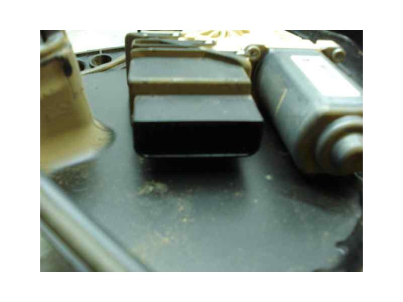 Recambio de elevalunas trasero izquierdo para seat leon (1p1) style ecomotive referencia OEM IAM 1K0959703N  ELECTRICO