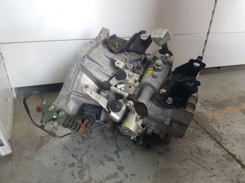 Recambio de caja cambios para toyota auris (_e15_) 1.4 d-4d (nde150_) referencia OEM IAM P07 5 VELOCIDADES 1514687