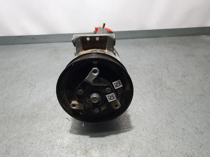 Recambio de compresor aire acondicionado para seat ateca (kh7) style plus referencia OEM IAM 5Q0816803L 01141543 MAHLE