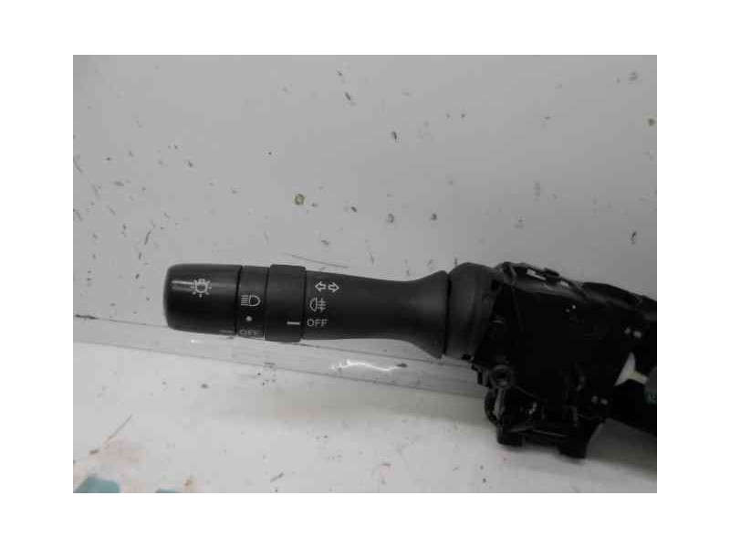 Recambio de com 2000 para toyota yaris (ksp9/scp9/nlp9) básico referencia OEM IAM 0D90  