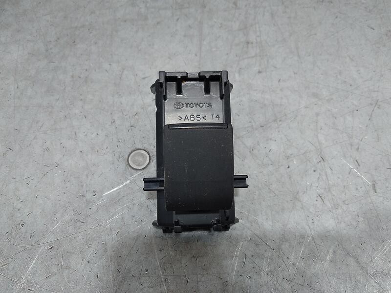 Recambio de mando elevalunas delantero derecho para toyota hilux (gun1) double cab gx 4x4 referencia OEM IAM 848100D300  