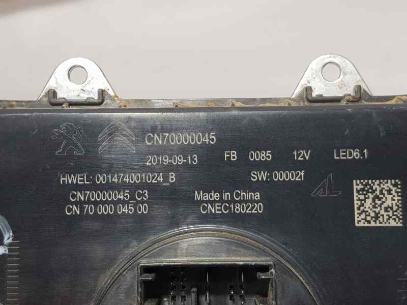 Recambio de centralita faro para ds 7 crossback performance line referencia OEM IAM CN70000045 001474001024B DERCHO