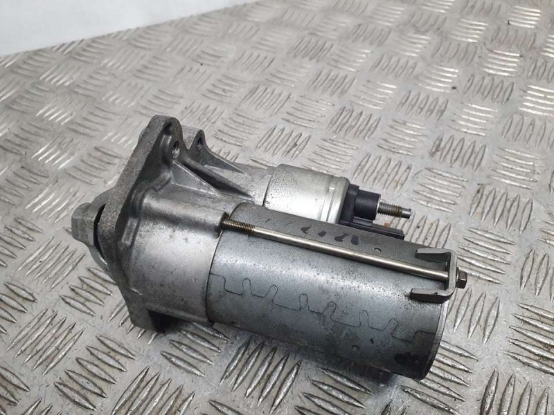 Recambio de motor arranque para renault scenic iii dynamique referencia OEM IAM 8200836473 TS12E9 VALEO