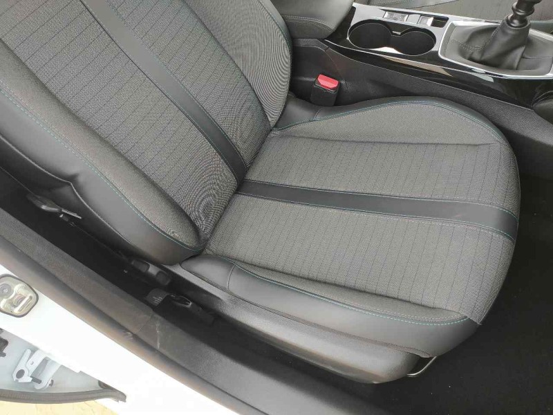 Recambio de asiento delantero derecho para peugeot 208 (p2) allure referencia OEM IAM   C/ AIRBAG , TOCADO