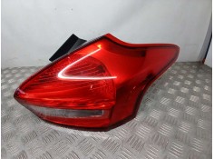 PILOTO TRASERO DERECHO F1EB13404BC 