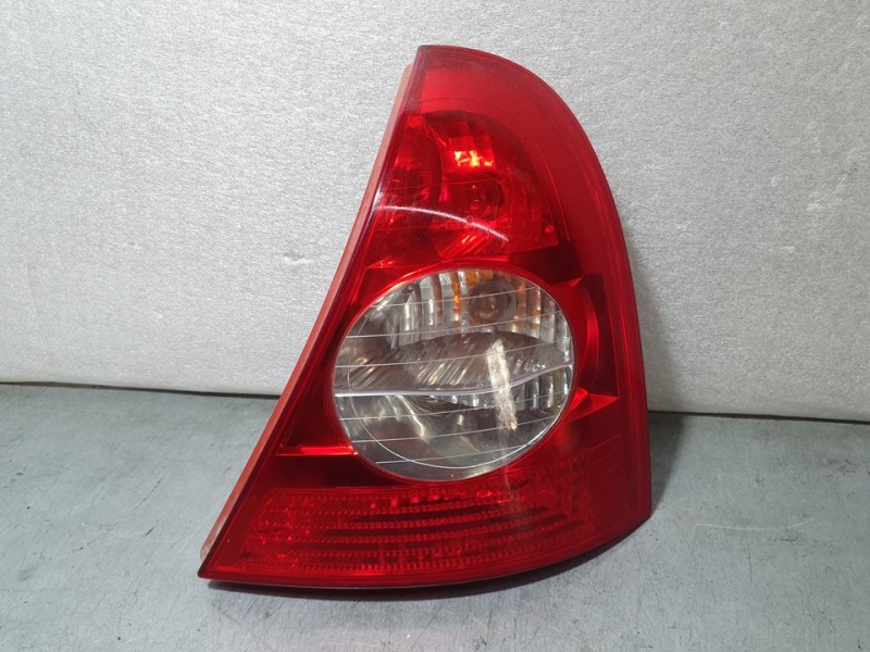 Recambio de piloto trasero derecho para renault clio ii fase i (b/cbo) 1.9 d alize referencia OEM IAM SIN REF  