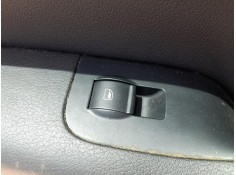 MANDO ELEVALUNAS TRASERO IZQUIERDO 8E0959855A 