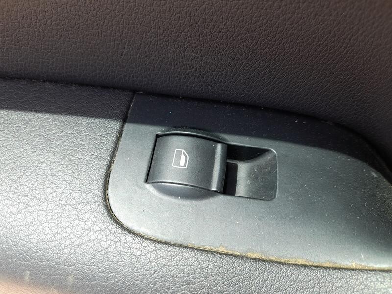 Recambio de mando elevalunas trasero izquierdo para seat exeo (3r2) 2.0 tdi referencia OEM IAM 8E0959855A  