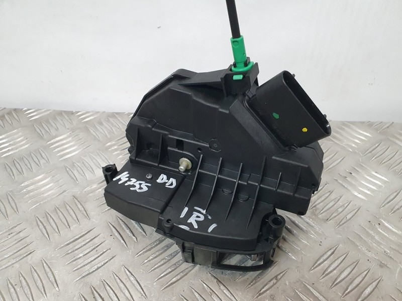 Recambio de cerradura puerta delantera derecha para ford kuga titanium referencia OEM IAM BM5AA21812BH 921760107 4 PINES