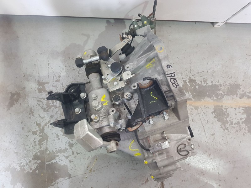 Recambio de caja cambios para toyota auris (_e15_) 1.4 d-4d (nde150_) referencia OEM IAM P07 5 VELOCIDADES 1514687